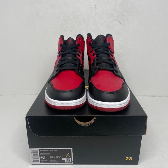 Nike Air Jordan 1 Retro Mid GS “Bred/Banned” 2022 - Picture 2 of 4